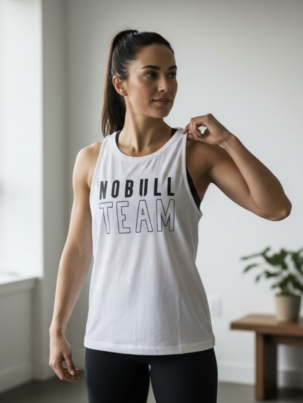 NOBULL White Sleeveless 'NOBULL TEAM' Graphic Tank Womens NEW